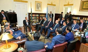 PM invites American banks to invest in Pakistan