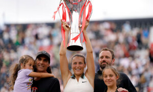 Maria crowned first Queen’s Club women’s champion in 52 years Maria crowned first Queen’s Club women’s champion in 52 years