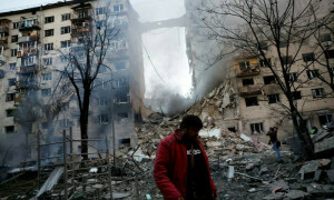 Russian overnight attack on Kyiv kills 14 and injures 44, officials say
