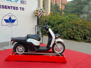 National EV Policy: Atlas Honda to launch electric scooter in Pakistan this fiscal year