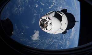 NASA says on track to send astronauts around the Moon in 2026