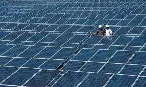 India pushes government clean energy agencies to sign purchase agreements for stranded power projects
