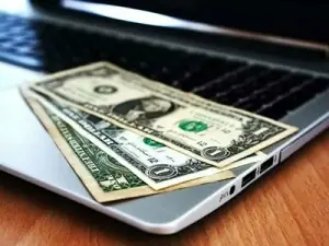Pakistani freelancers are losing millions of dollars every year, warn experts