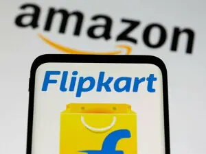 Amazon, Flipkart take aim at India’s banks with new consumer loan offerings