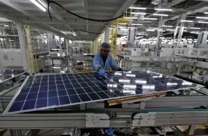 World’s top solar maker says local manufacturing not yet viable in Pakistan World’s top solar maker says local manufacturing not yet viable in Pakistan