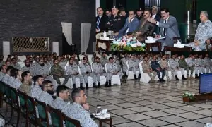 Street crime down 44%, 89% major drug dealers busted: Sindh CM