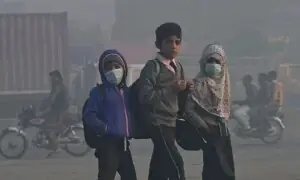 Sindh schools, colleges change timings amid severe cold wave