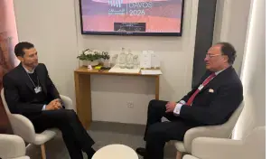 Pakistan, UAE review economic ties, push for investment-led cooperation at WEF