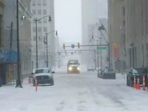 US storm leaves 850,000 without power