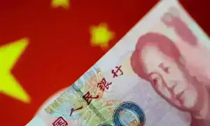China&rsquo;s yuan hits 32-month high as PBOC carefully lifts midpoint