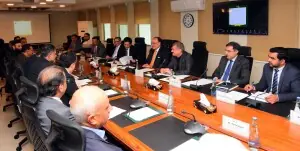 Govt reviewing measures to ease cost burden on exporters, Aurangzeb says