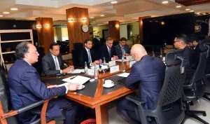 Finance minister Aurangzeb highlights government’s willingness to engage global investors Finance minister Aurangzeb highlights government’s willingness to engage global investors