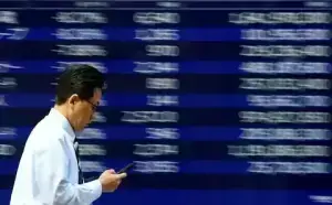 Asia stocks rally as Nikkei jumps, chip sector rebounds