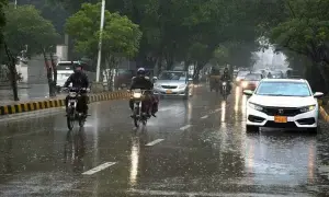 Rains, gusty winds & thunderstorms likely on 17th