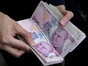 Turkish lira weakens to 43.9695 against dollar