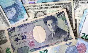Yen, euro under pressure as Middle East conflict stokes energy concerns