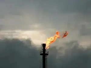 Pakistan cuts gas for some industry buyers as Middle East war upends supply: report