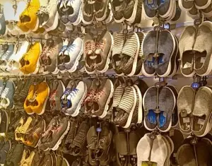 Leather & footwear industry seeks ban on used shoes import