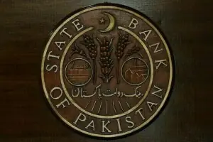 SBP holds policy rate at 10.5% amid Middle East tensions