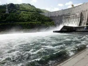 KP govt seeks provincial role in IEP