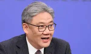 Chinese commerce minister meets Volkswagen, Bosch heads