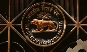 India’s FX reserves fall below $700 billion for the first time in over two months