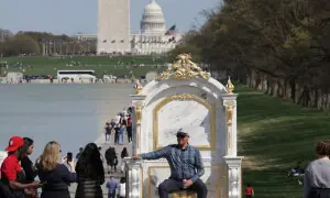 Golden toilet mocks Trump decor as White House defends renovations Golden toilet mocks Trump decor as White House defends renovations