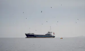 What does a US naval blockade of Iran mean for oil flows?