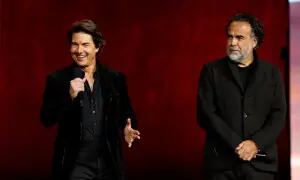 Tom Cruise touts ‘wild’ dark comedy ‘Digger’ to theater owners