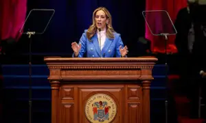 N.J. governor: FIFA should share World Cup transportation costs