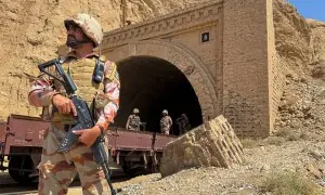 10 killed as assailants target NRL site in Balochistan
