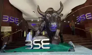 Indian shares seen muted on higher oil prices, weak Infosys forecast