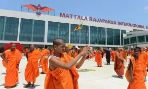 Sri Lanka seeks buyers for white-elephant airport