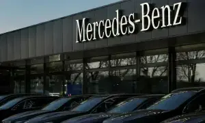 Mercedes-Benz profit slides amid cutthroat Chinese market