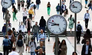 Global debt hits record of near $353 trillion, with signs of move away from US