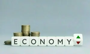 SBP projects Pakistan’s FY26 GDP growth at 3.75-4.75%, warns of Middle East war risks