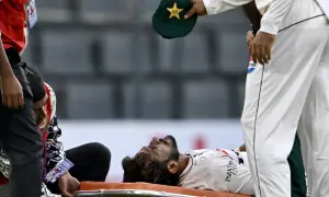 Hasan Ali resumes bowling after head injury scare against Bangladesh
