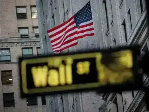 Wall St rises on chips' strength ahead of Nvidia results