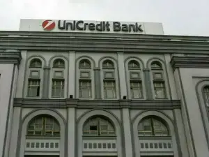 UniCredit prices loans using significant risk transfer capital relief, Bloomberg News reports