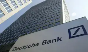 Deutsche Bank investors urge bank to keep lid on costs