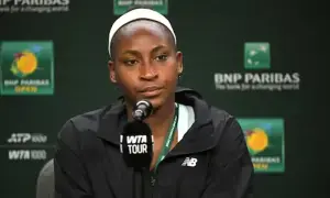 Holder Gauff joins big-name exodus, Sabalenka solid at French Open