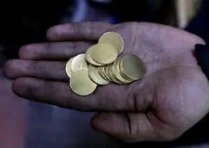 Gold slips on stronger dollar, oil; Trump's decision on Iran ceasefire in focus