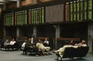 Equities see volatile start as KSE-100 loses over 450 points amid Middle East tensions