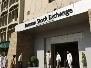 پاکستان اسٹاک ایکسچینج کی کارکردگی دنیا کی بڑی مارکیٹوں سے بہتر، مارکیٹ کیپٹلائزیشن 59.23 ارب ڈالر تک جاپہنچا