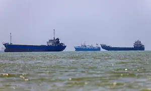 US lifts Iran ports blockade US lifts Iran ports blockade