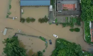 Heavy rains from nearby typhoon pound Taiwan, 200 to be evacuated on east coast