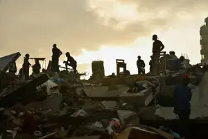 وینزویلا زلزلہ : اموات 1400 سے تجاوز، امدادی سرگرمیوں میں تیزی آگئی