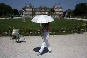 Record heatwave grips Europe as France warns death toll set to rise
