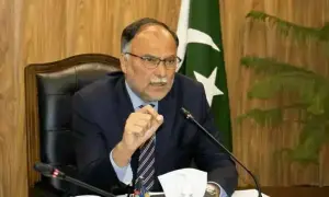 اڑان پاکستان 2035 تک ایک ٹریلین ڈالر معیشت کا روڈ میپ ہے، احسن اقبال