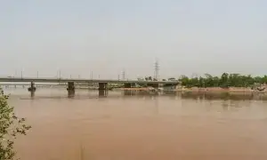 راوی کے سیلابی میدان پر تجاوزات، خطرے کی گھنٹی راوی کے سیلابی میدان پر تجاوزات، خطرے کی گھنٹی